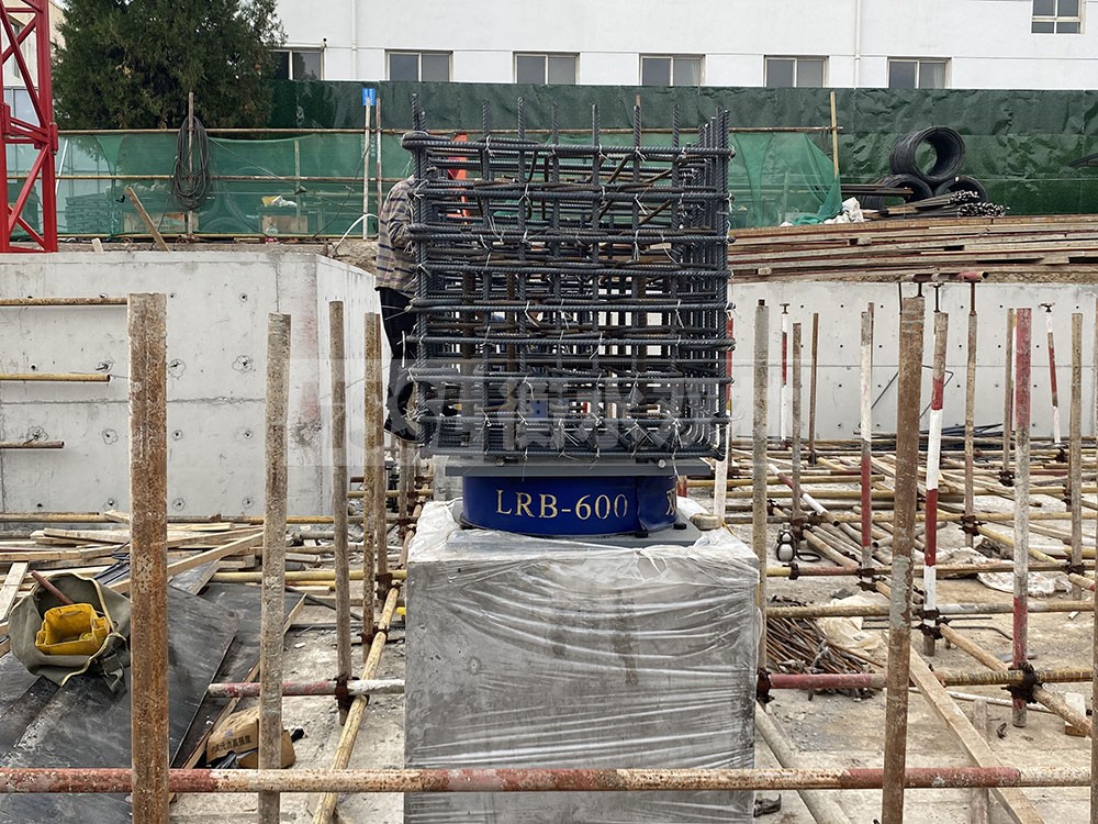 防震支座多少钱